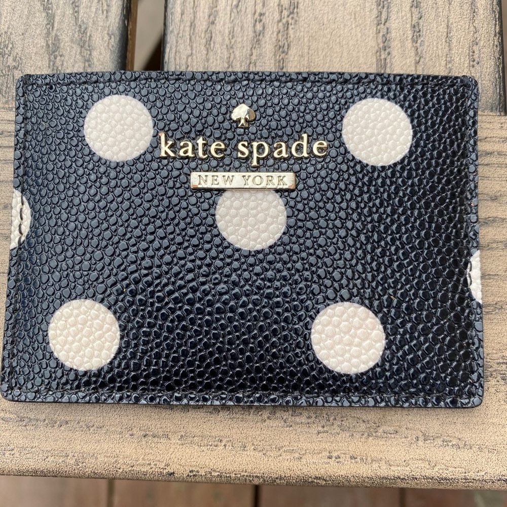 Kate Spade cedar street dot card holder
